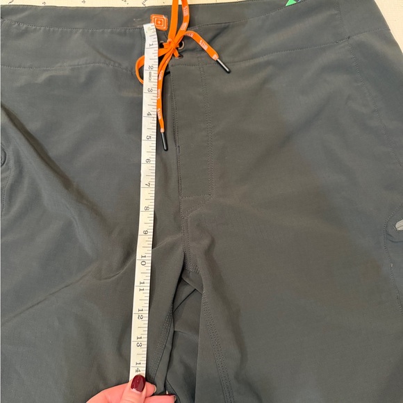 5.11 Tactical Men's Recon Vandal Shorts 38 - Picture 3 of 7